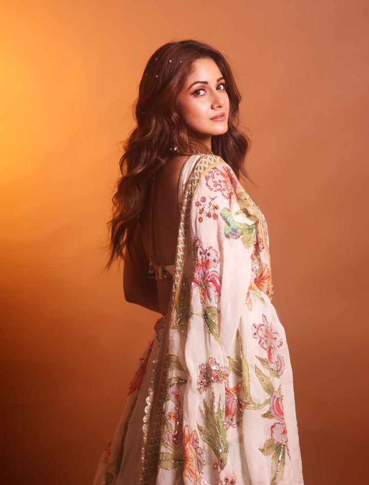 Rangoli Signature Floral Ivory Lehenga