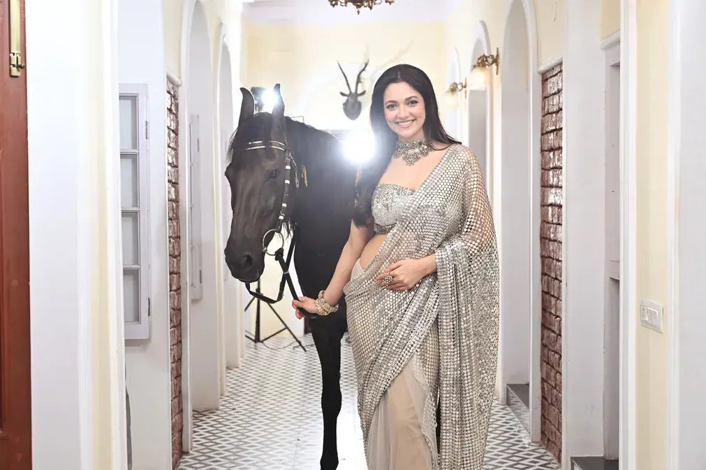 Off White Embroidered Saree — photo 7 of 7