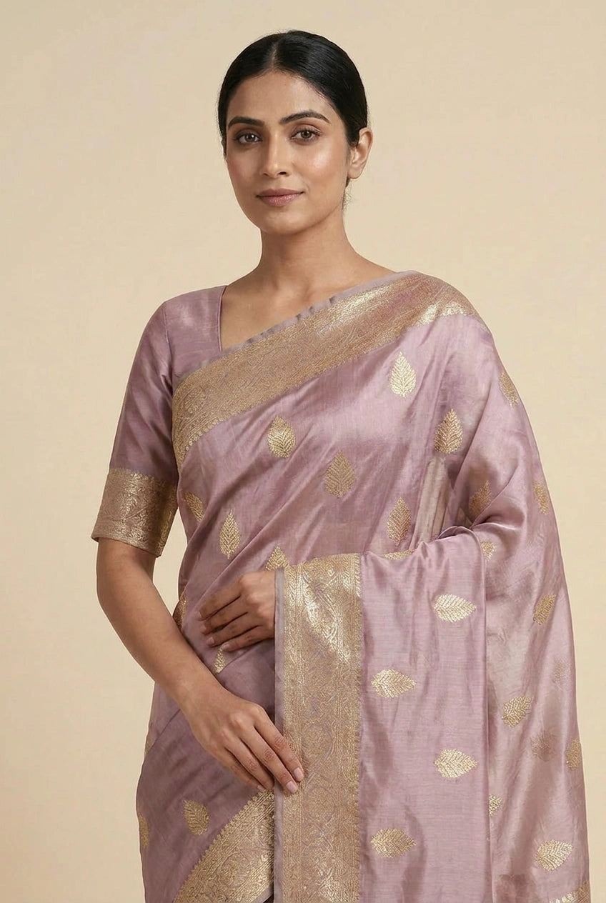 Tissue Banarasi Saree with Light Tissue for Sangeet Floor