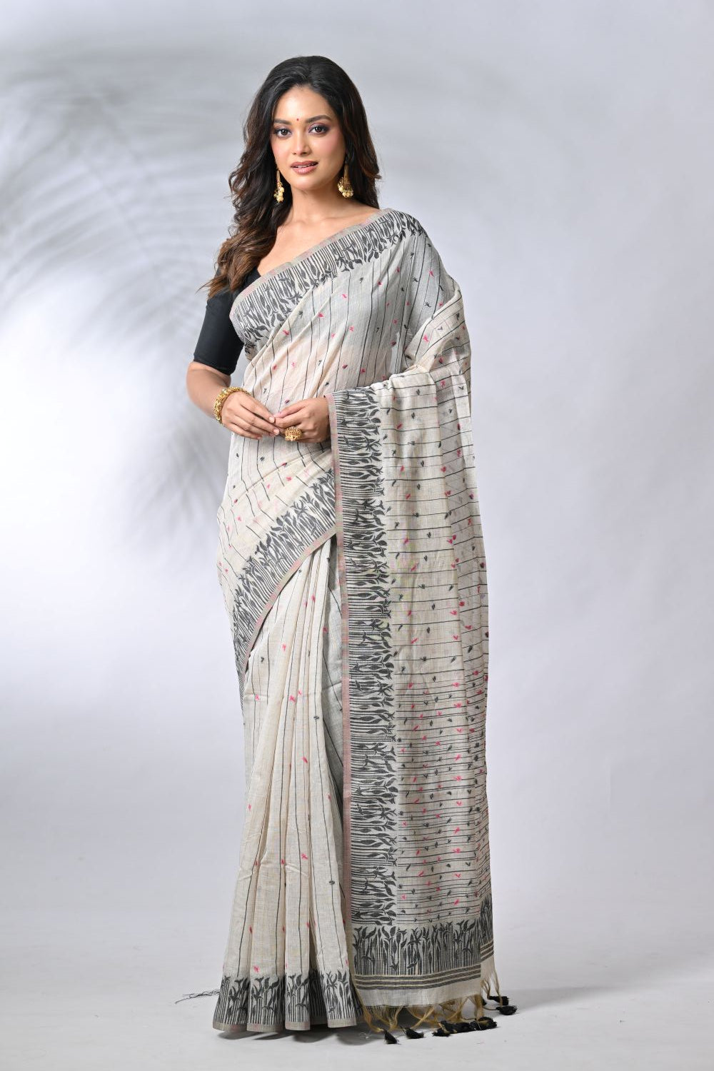 Rangoli Beige & Black Cotton Saree with Timeless Contrast Weave