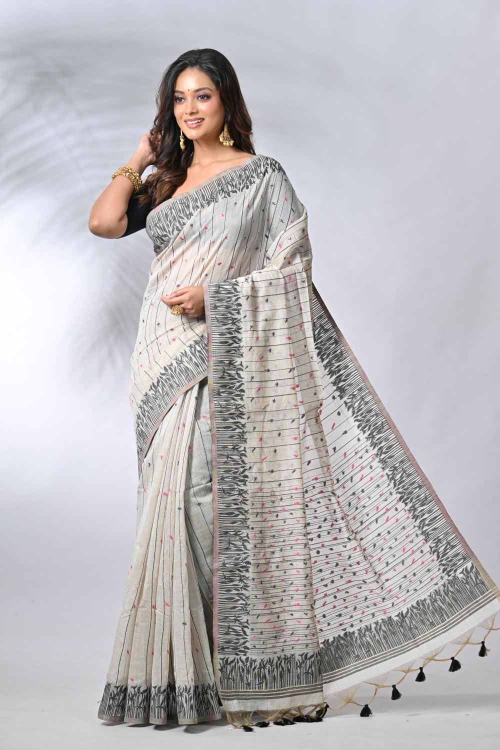 Rangoli Beige & Black Cotton Saree with Timeless Contrast Weave