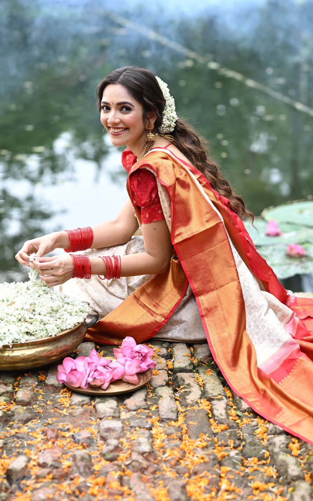 Off-White and Red Kanchipuram Silk Saree – A Timeless Classic