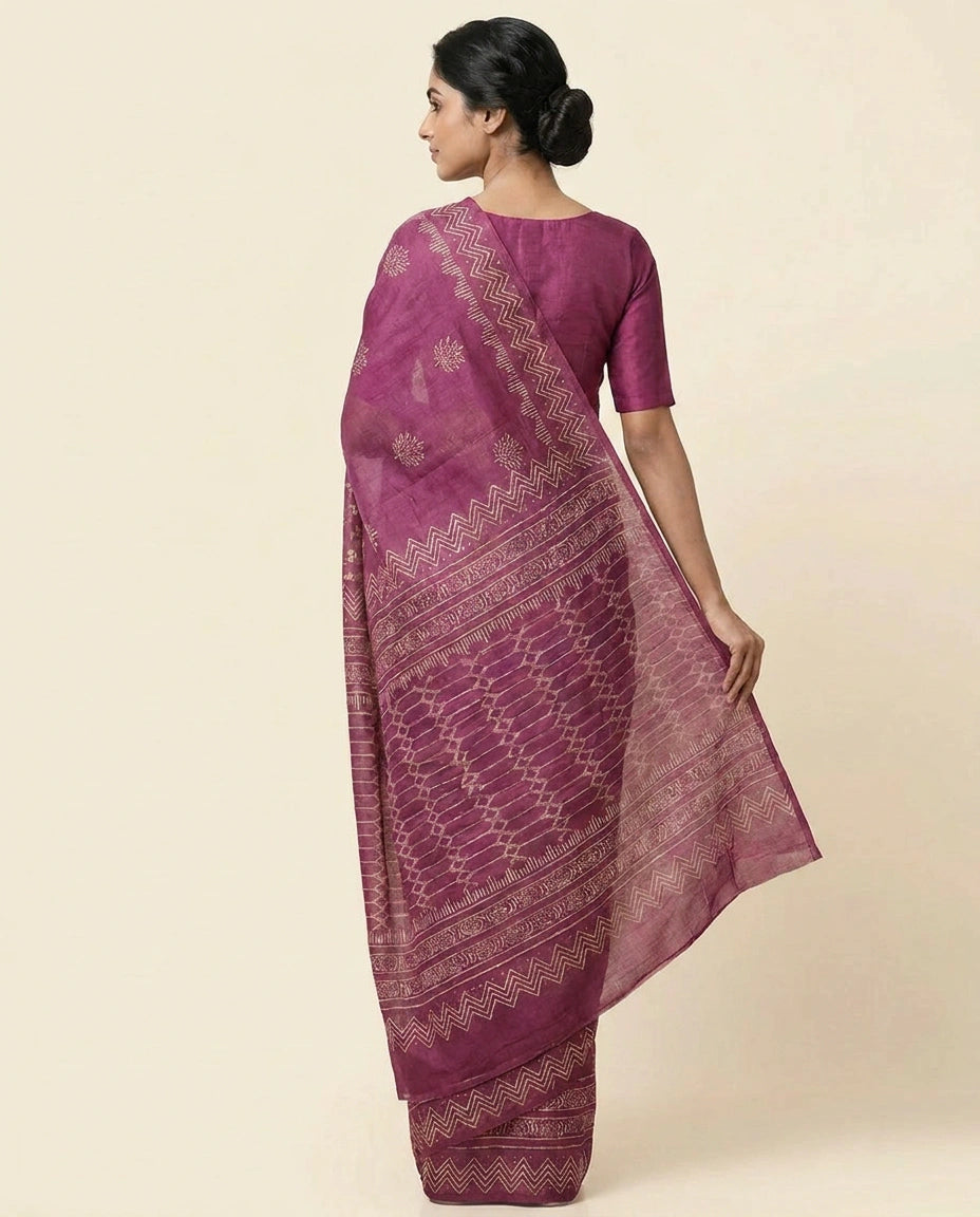 Digital Print Tussar Silk Saree with Ethnic Floral Work view 4
