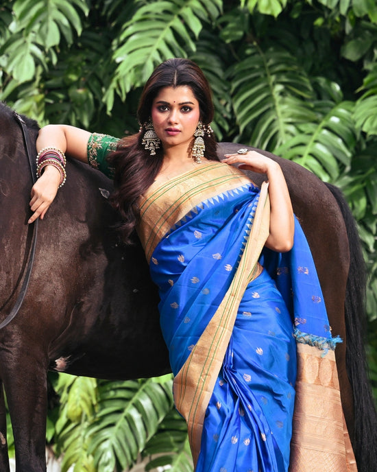 Gadwal Silk Katan Durga Puja Saree with Woven Border