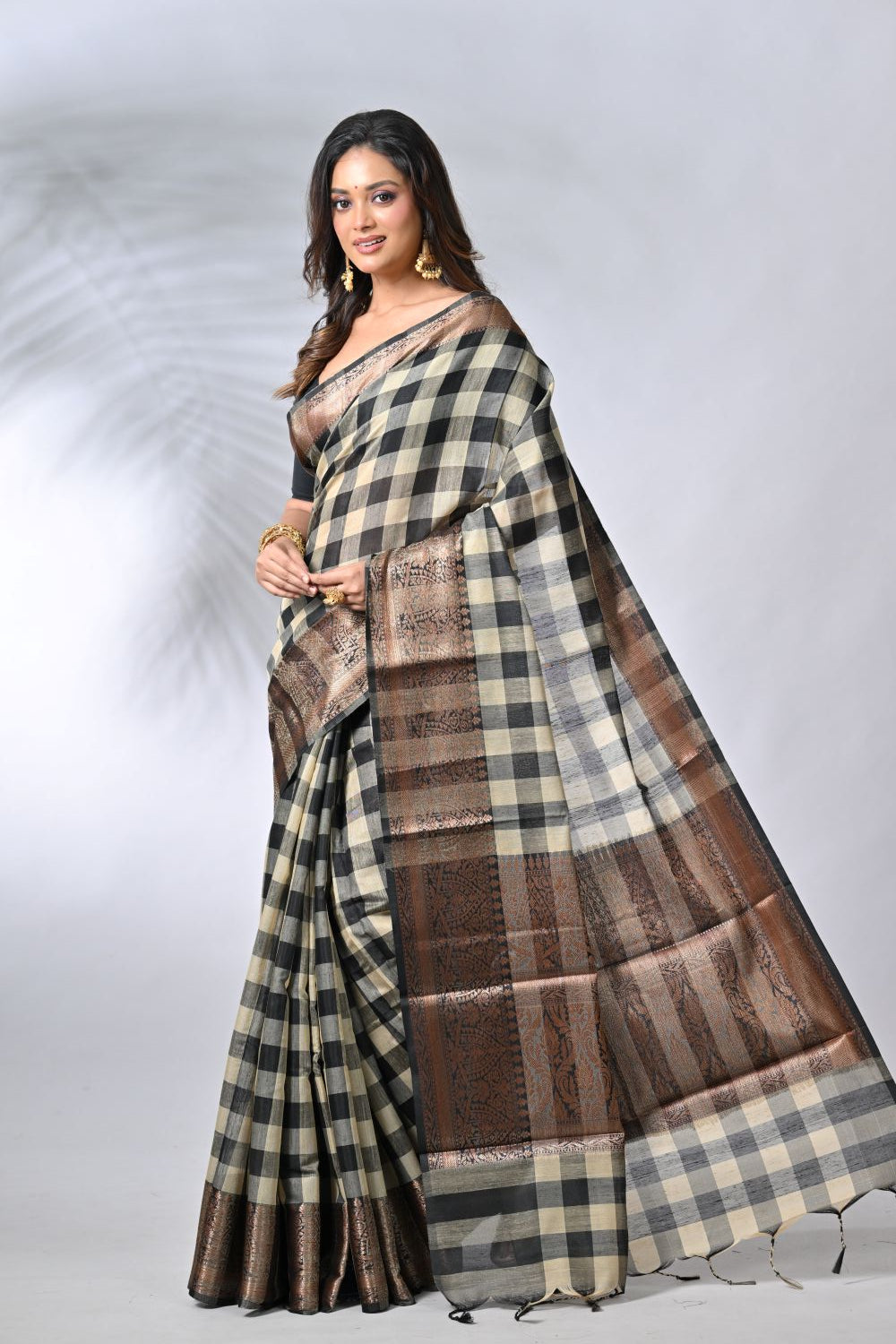 Beige & Black Cotton Sarees