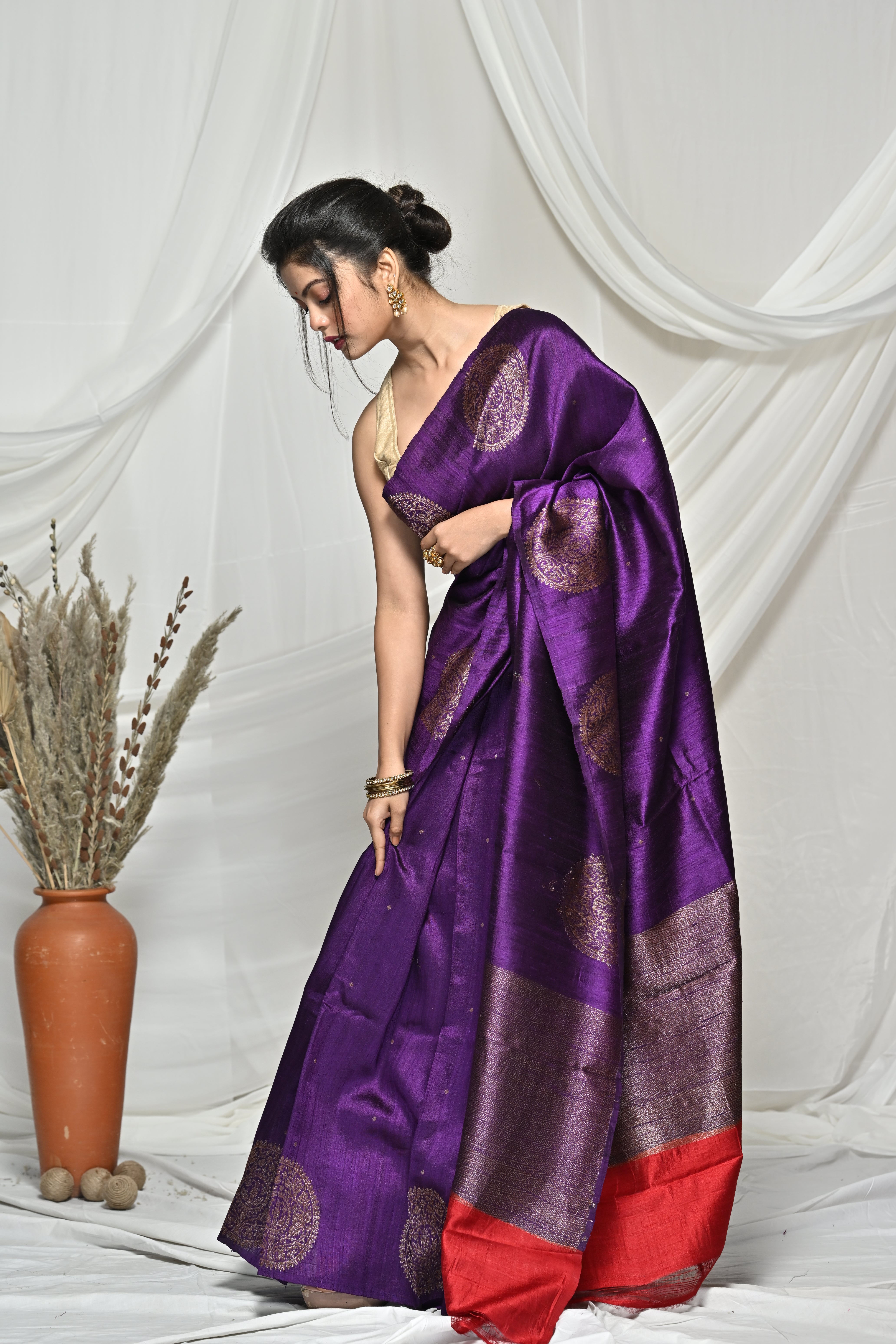 Flawless Purple Raw Silk Banarsi Saree