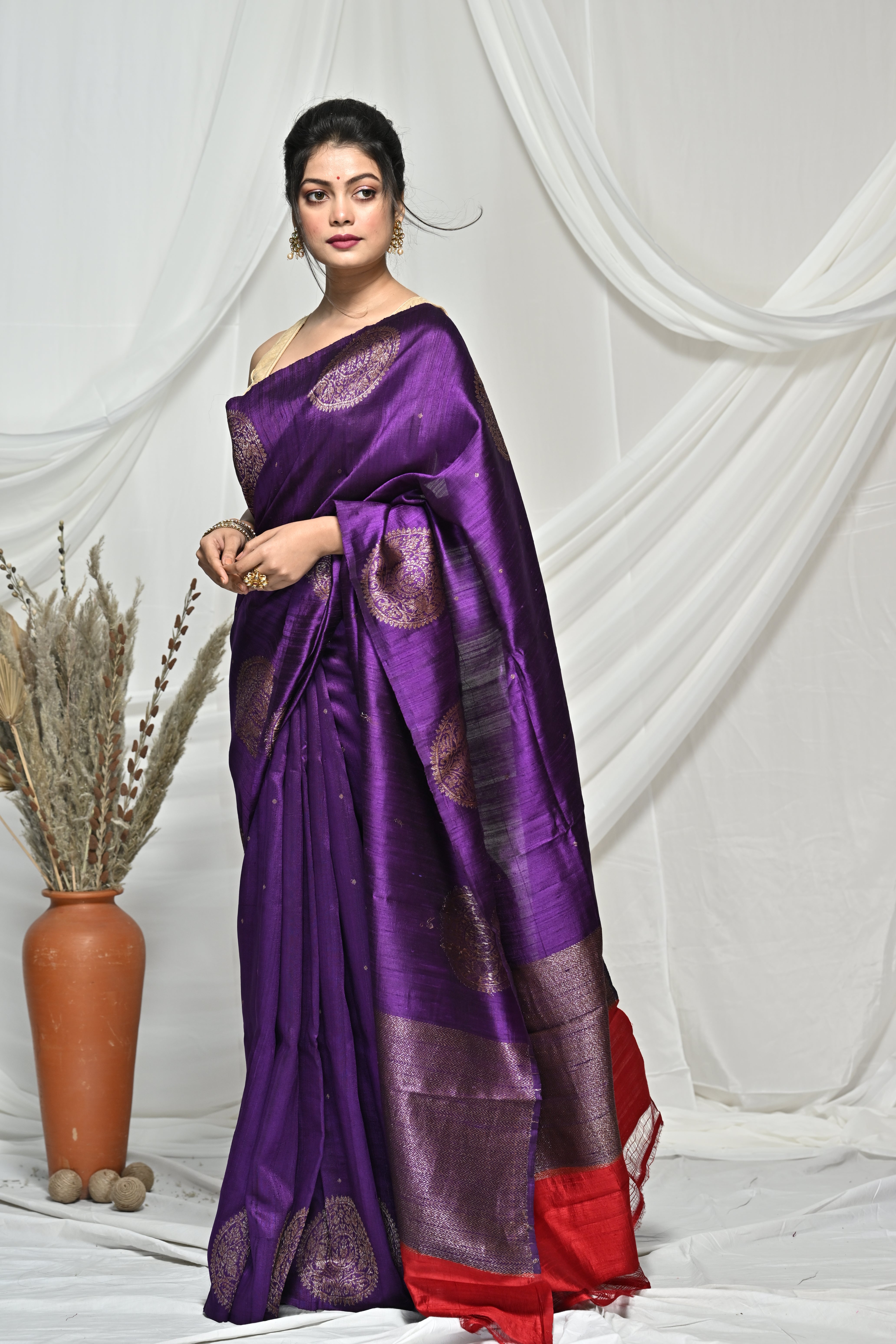 Flawless Purple Raw Silk Banarsi Saree
