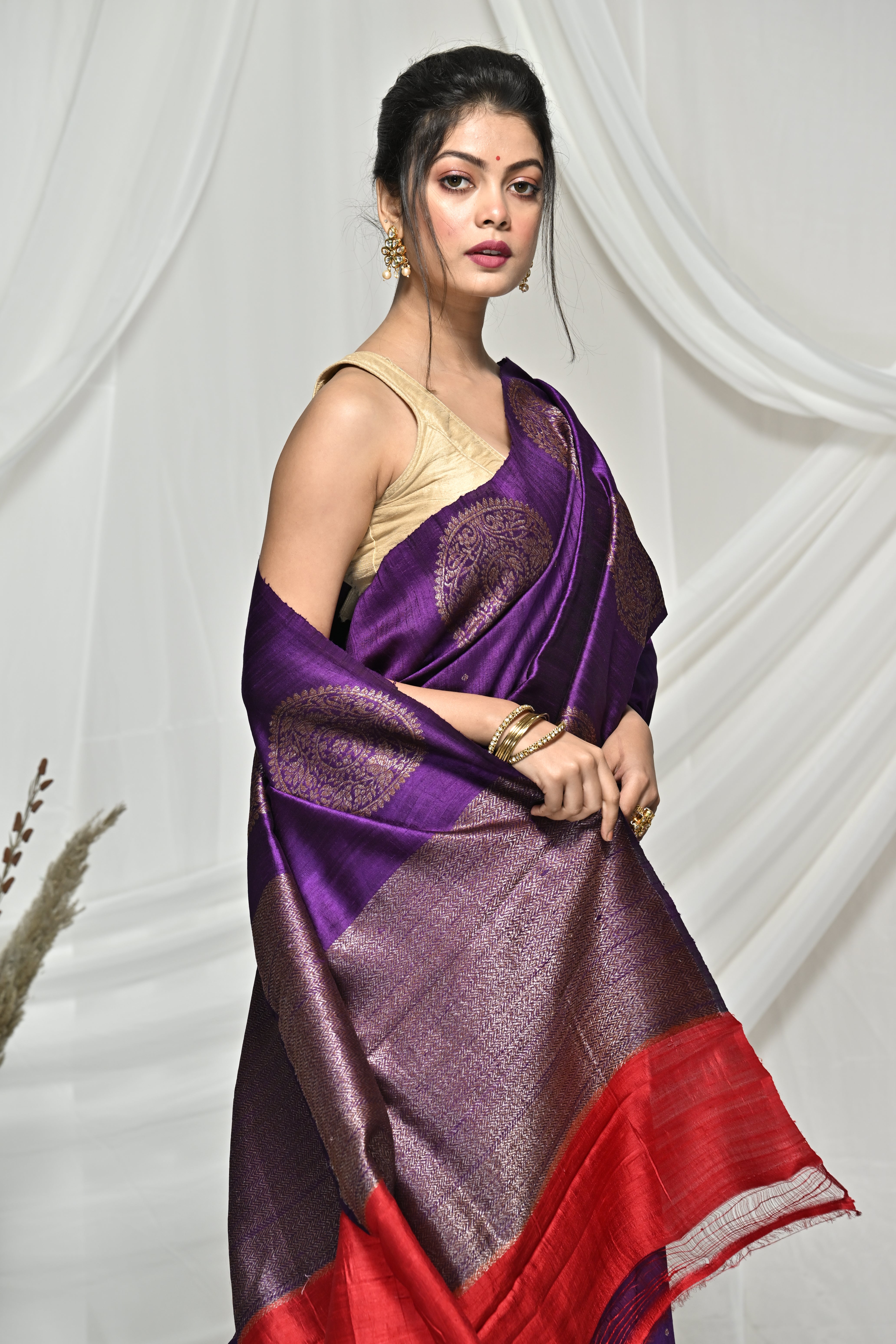 Flawless Purple Raw Silk Banarsi Saree