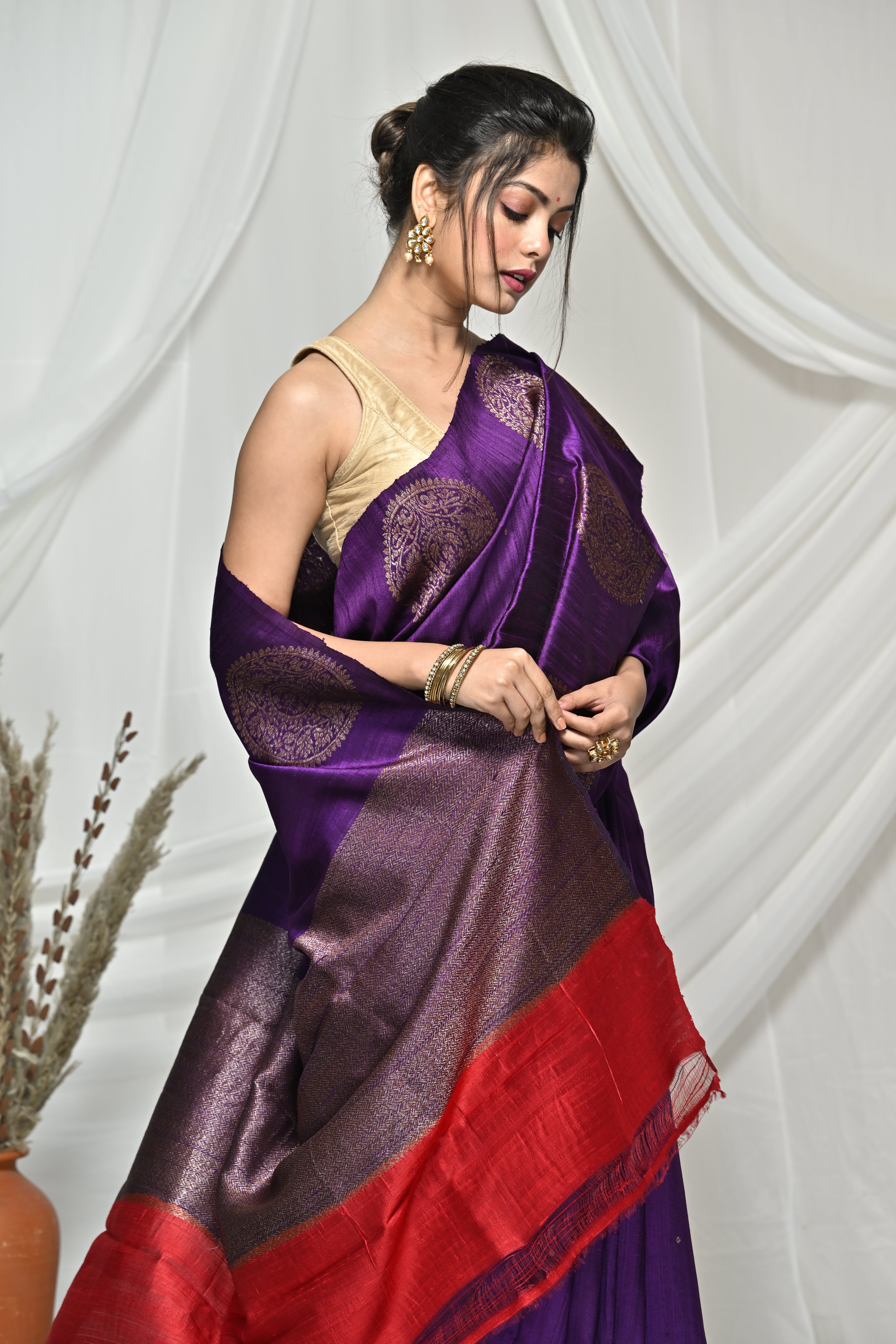 Flawless Purple Raw Silk Banarsi Saree