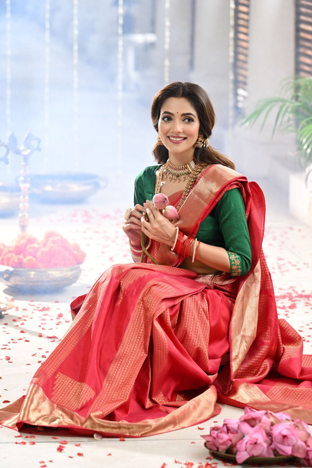 Traditional Rani and Gold Kanchipuram Silk Saree
