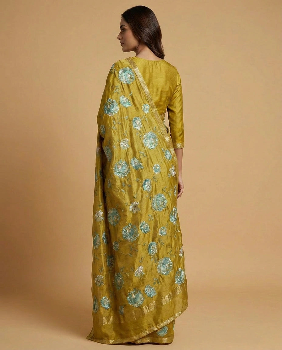 Chinon Chiffon Saree with Aari Embroidery Border Design view 8