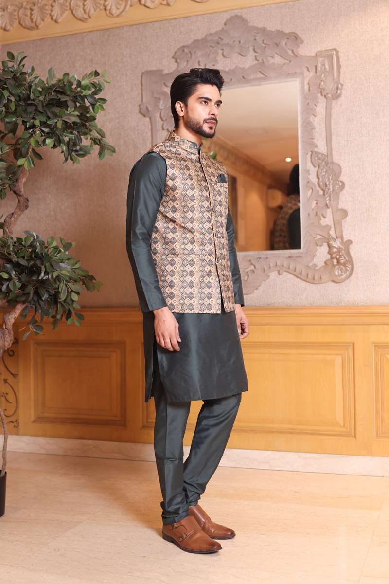 Moss Green Kurta Set With Jacket